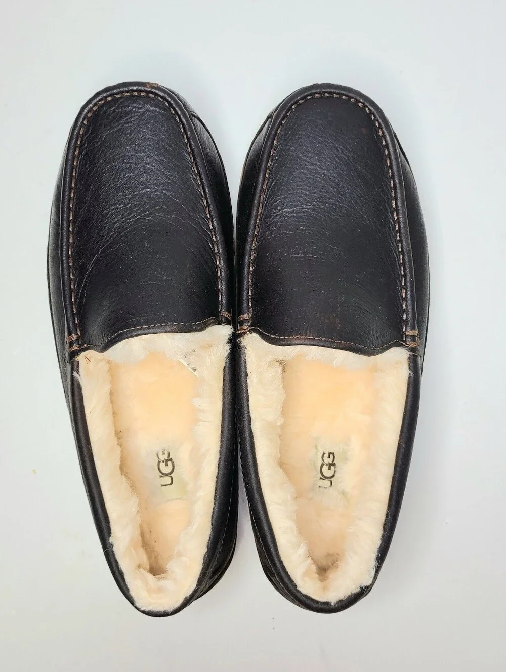 UGG Espresso Ascot Slipper Shoes